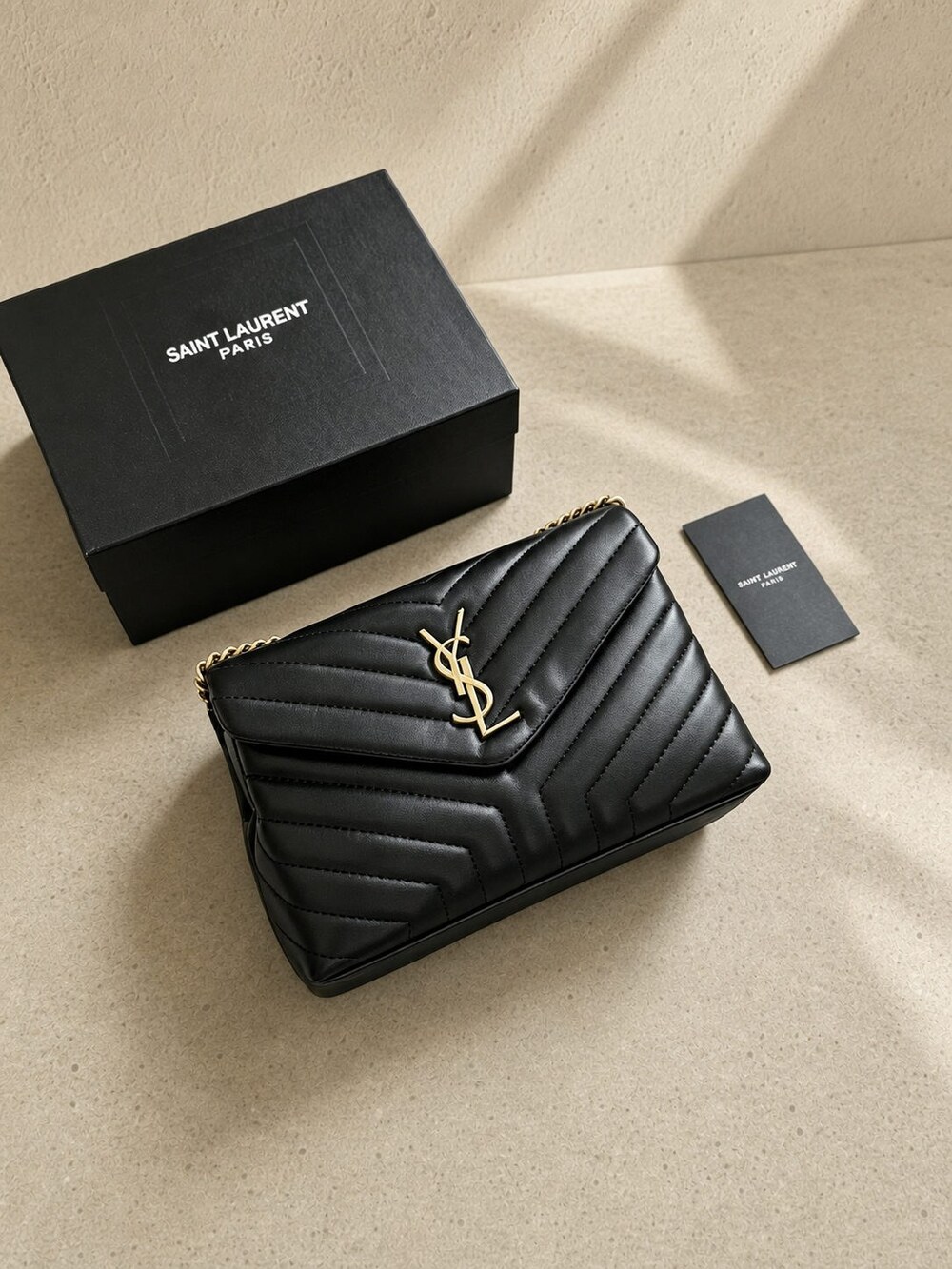 Yves Saint Laurent Loulou Medium Black Quilted Shoulder Bag - Picture 5 of 6